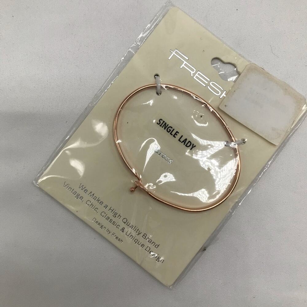 Fresh & Co Women Single Lady Brass Bangle‎ Bracelet